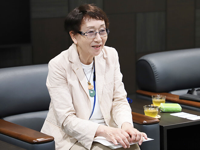 宮本運営委員長の写真