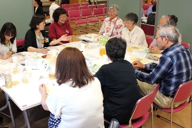 地域ごと8グループで活発な交流がおこなわれました